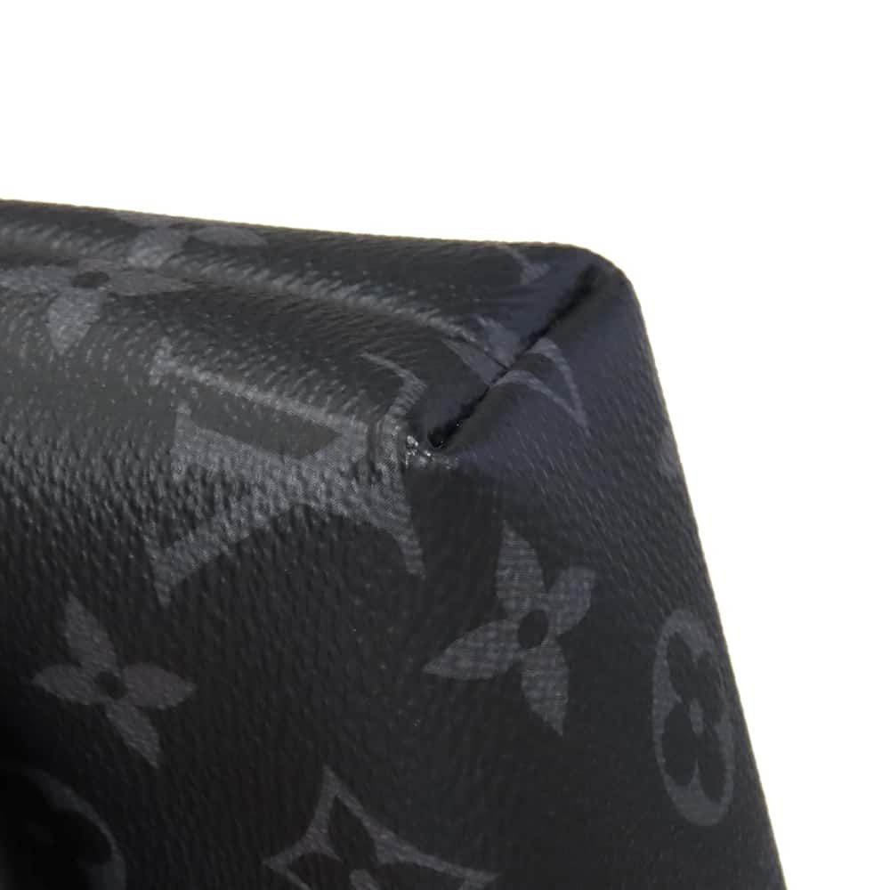 Louis Vuitton Eclipse Black Reverse Pulse Bum Bag… - image 6